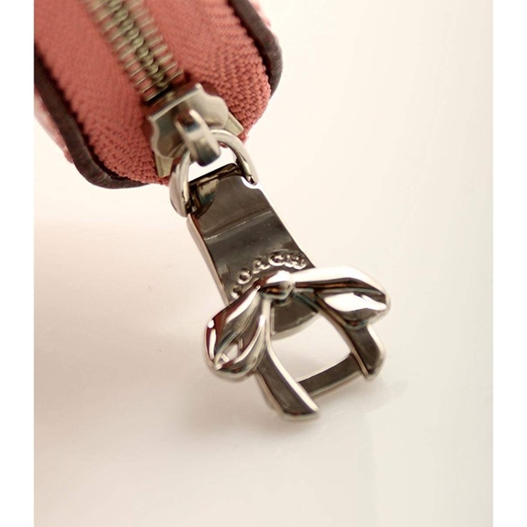 s-l400.jpg COACH NWT Small Zip Around Wallet With Ditsy Daisy
